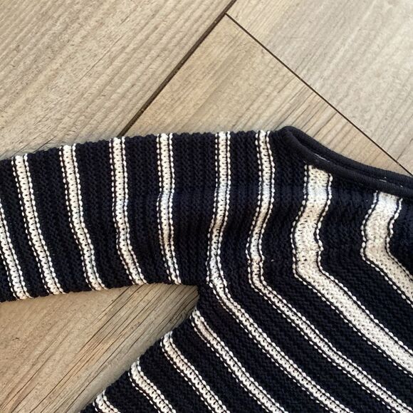 Quinn Medium Knitted Sweater with Peek a Boo Shoulders Navy and White - Picture 6 of 7